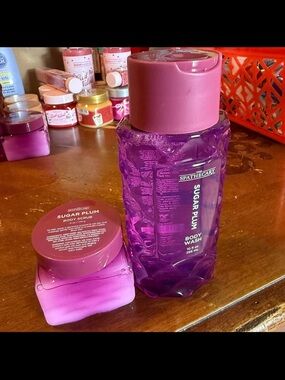 The Spathecary Bath Set Sugar Plum